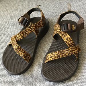 🐆 Cheetah Leopard Animal Chacos Women’s Size 7.5